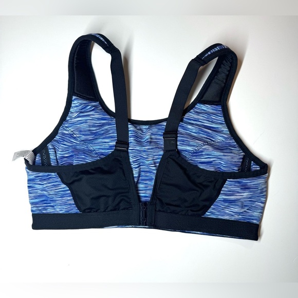 Set of 5 items - Blue and Black Sports Bra with Leggings Set - Size M - Picture 15 of 16
